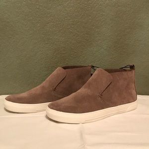 Bought on a whim,  never ended up wearing them.